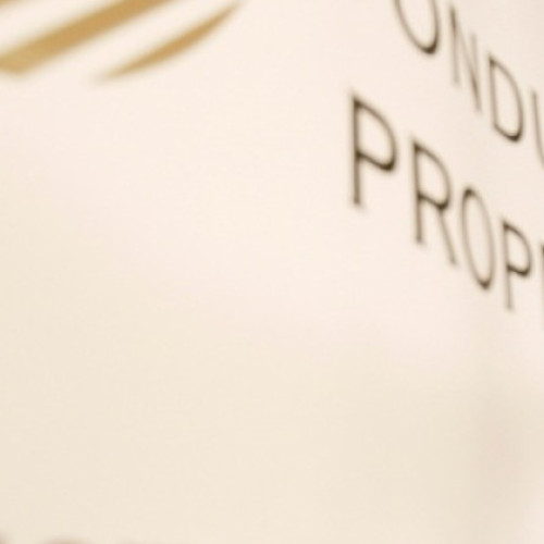 Tentative de fraudă în numele Fondului Proprietatea. „Nu oferiţi niciodată informaţii personale sau date bancare”