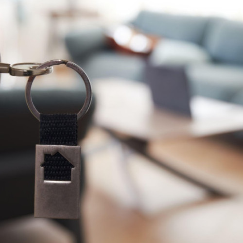 Video Cum și cât timp se mai pot cumpăra apartamente cu TVA de 9%. Creșterea taxei la 21% afectează toată piața imobiliară