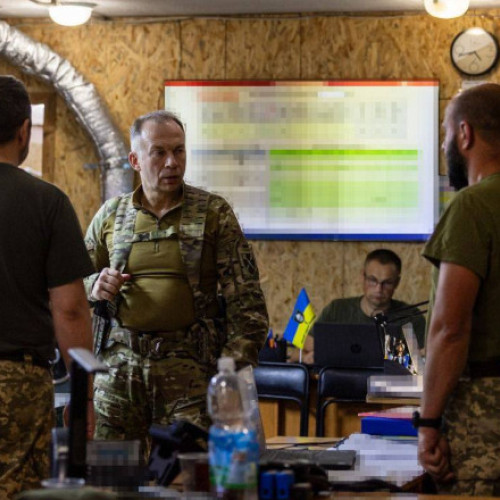 Video Oleksandr Sîrski a mers în inspecție în regiunea Harkov, amenințată de „noi atacuri”. „Nu ignor nicio parte a liniei frontului”