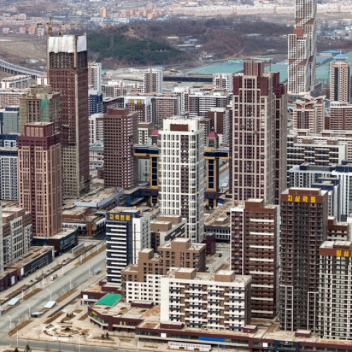 Coreea de Nord refuză să primească influenceri occidentali în vizite turistice. Cât costă o excursie în țara lui Kim