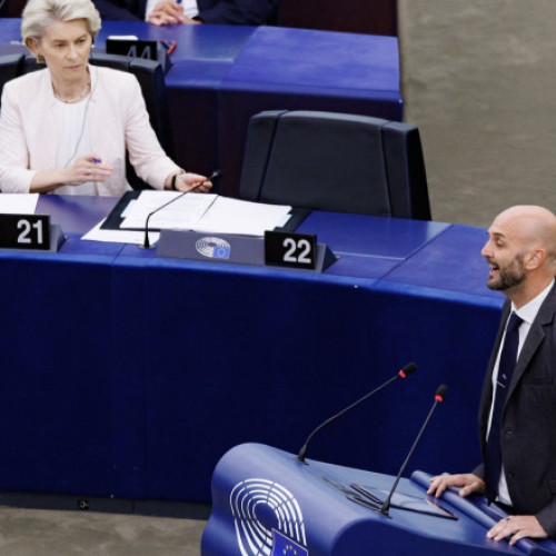 AUR, ironizat chiar de aliații din Parlamentul European la moțiunea lui Piperea: „Unora le place să piardă, atât acasă, cât şi aici”