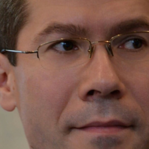 Președintele Nicușor Dan a numit un judecător la Curtea Constituțională. Cine este Dacian Cosmin Dragoș