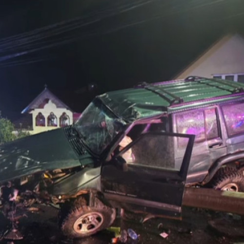 Video Accident grav în Bistrița Năsăud. 8 oameni au fost răniți, printre care și 5 copii