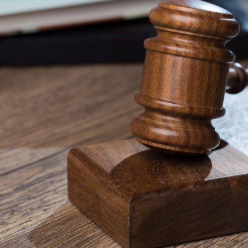 Avocat din Alba condamnat definitiv la 5 ani și 9 luni de închisoare pentru înșelăciuni imobiliare de 12 milioane de euro