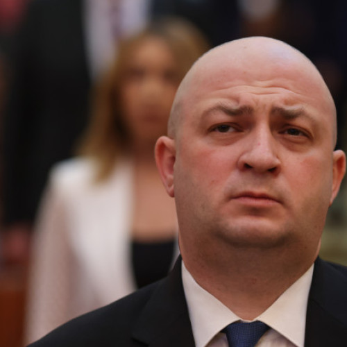 Deputatul Vexler renunță la Ordinul Național pentru Merit după acțiunea președintelui Nicușor Dan privind legislația anti-extremism