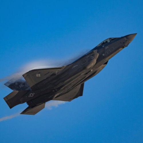 Germania vrea să cumpere încă 15 avioane de luptă F-35