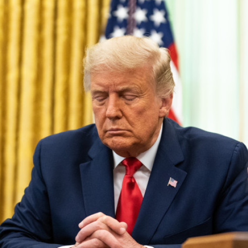 Trump a anunțat tarife vamale de 30% pentru UE, faţă de 10% în prezent: „Am decis să mergem mai departe.” Când intră în vigoare decizia