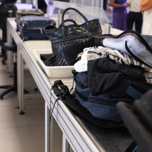 Pasagerii nu se vor mai descălța la controalele de securitate din aeroporturile americane, la 20 de ani de la implementarea regulii