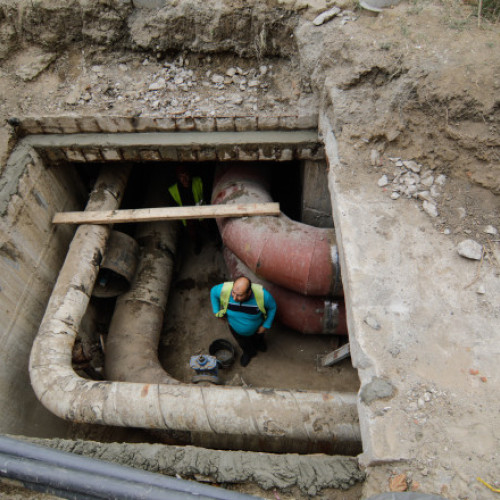 Sute de blocuri rămân fără apă caldă în București, anunță Termoenergetica. Capitala se află sub cod galben de caniculă