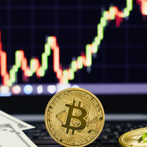 Bitcoin atinge un nou record istoric. Pe ce pariază investitorii în criptomonede