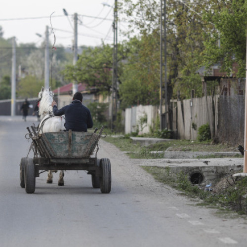 Un primar din Dolj face apel la cetăţeni să salveze comuna de la desfiinţare prin schimbarea domiciliului: „De dumneavoastră depinde!”