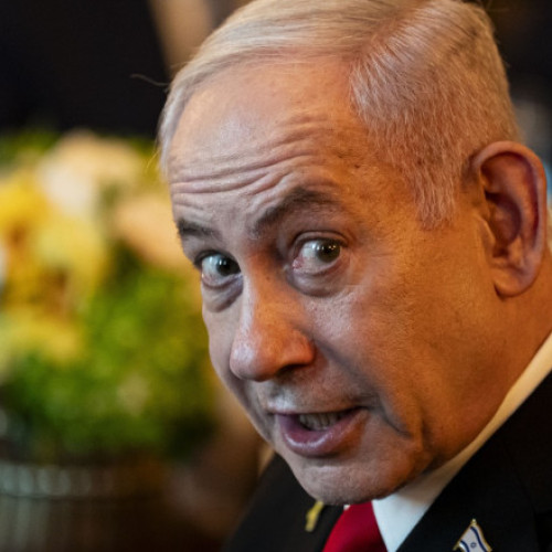 „E ca un nebun. Bombardează tot timpul”. Echipa lui Trump, tot mai îngrijorată de Netanyahu după atacurile din Siria