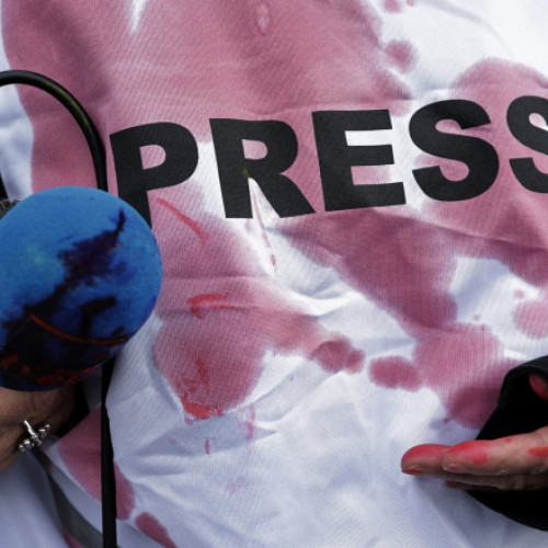 Raportul Organizaţiei Reporteri fără Frontiere: ofensivă condusă de o serie de forţe politice împotriva posturilor publice