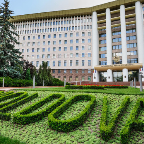 Pionii lui Putin din Republica Moldova participă împreună la alegeri. Dodon, Tarlev, Voronin și Vlah vor forma un bloc electoral