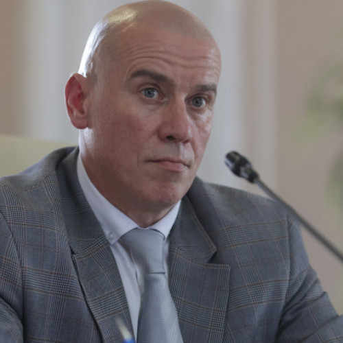 Exclusiv Ministrul Culturii explică de ce duc românii dorul comunismului: „Când se înrăutățește situația economică, apare un val de naționalism”