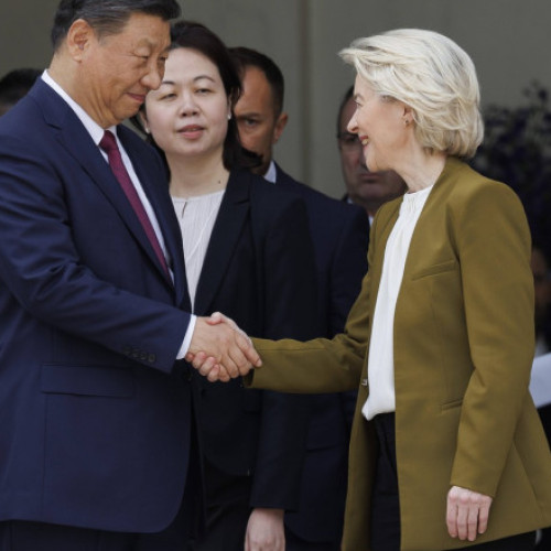 Relațiile UE-China cedează sub presiunea războiului comercial lansat de Donald Trump (Politico)