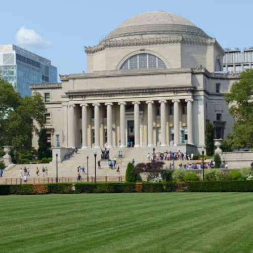 Acord între Universitatea Columbia și Administrația Trump privind finanțarea federală. Se întorc subvențiile