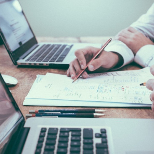 Guvernul a eliminat indemnizaţiile membrilor Autorităţilor Teritoriale de Ordine Publică, o reducere a cheltuielilor cu 22 milioane lei