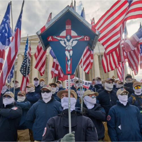 Cluburile de luptă neonaziste din SUA se răspândesc rapid în toată lumea. Cum își recrutează extremiștii noi „soldați de stradă”