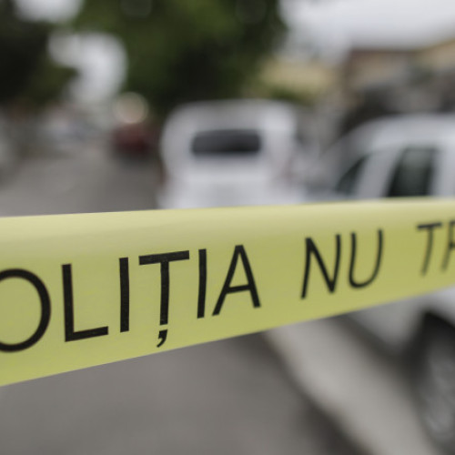 Video Caz șocant în județul Timiș: soţ şi soţie, găsiți morți în curtea casei, cu urme de violență pe corp. Poliția a deschis anchetă