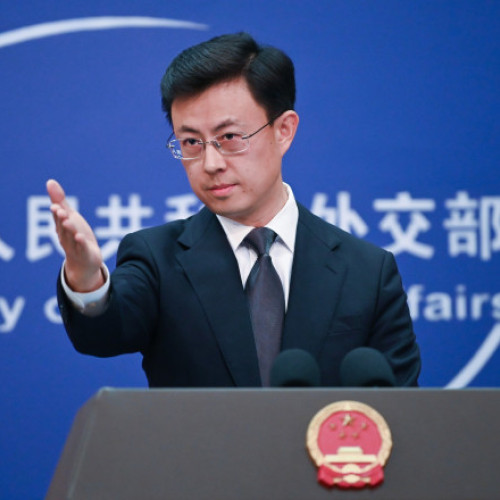 China îl amenință direct pe Volodimir Zelenski, pentru că a impus noi sancțiuni companiilor care ajută Rusia