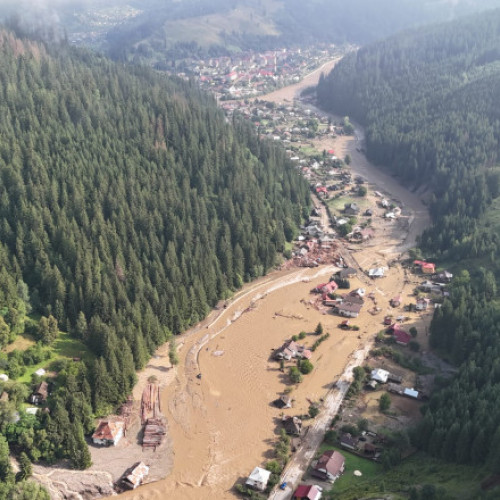 Predoiu, despre inundaţiile din Suceava: Ruperea de nori şi revărsarea apelor într-o vale îngustă au format „o capcană perfectă”