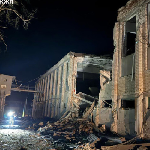 Video Închisoarea de la Bilenke, Zaporojie, după atacul rusesc de azi-noapte: 16 morți, 94 de răniți, totul e distrus