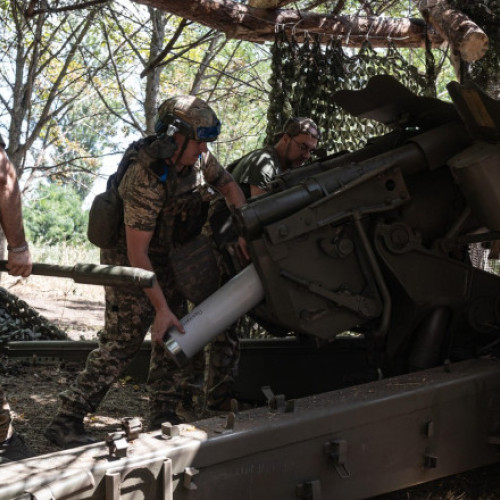Ucraina își extinde armata. Zelenski permite înrolarea voluntară a seniorilor peste 60 de ani