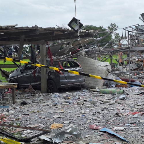 Foto Tragedie în Thailanda: cel puțin nouă persoane au murit într-o explozie la o fabrică de produse pirotehnice