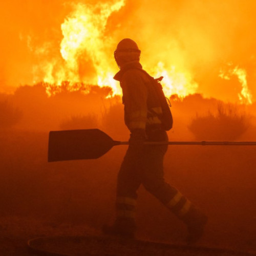 Video Incendiu puternic de vegetație în centrul Spaniei. Peste 500 de hectare de pădure pârjolite și sute de localnici evacuați