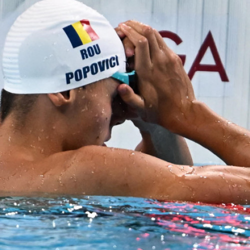 David Popovici nu participă la cursa de 50 de metri liber de la Campionatele Mondiale de natație din Singapore