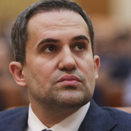 Video Reacția ministrului Transporturilor, după ce numele său a apărut într-un dosar de dare de mită