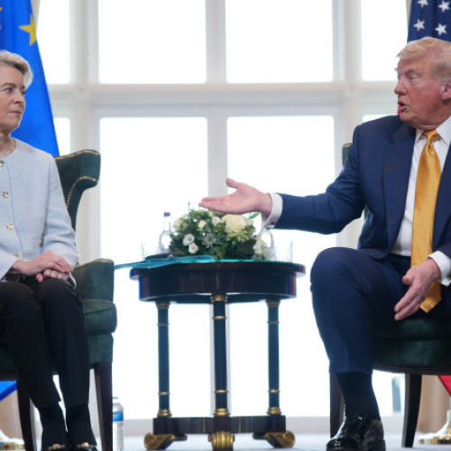 Opinie „Vara umilinței”. Europa a cedat de trei ori în fața lui Donald Trump: „America știa că UE e slabă, acum știe și restul lumii” (FT)