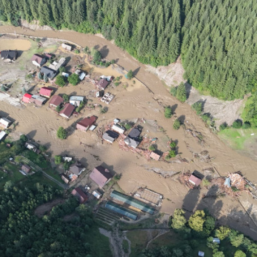 Guvernul adoptă astăzi măsuri de sprijin pentru locuitorii din județele Suceava și Neamț afectate de inundații