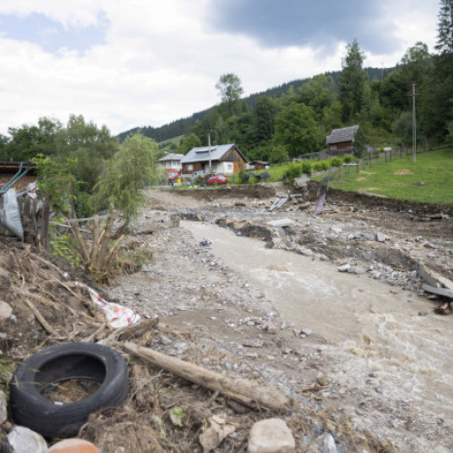 Video Raed Arafat anunță bilanțul inundațiilor din Suceava și Neamț. În ce constă ajutoarele Guvernului pentru sinistrați