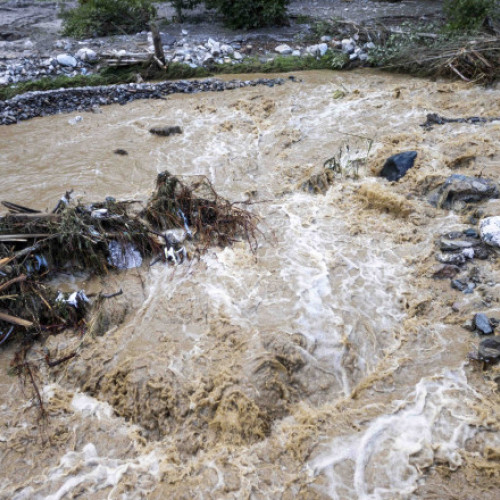 Noi alerte de la hidrologi: Cod galben de viituri în judeţul Suceava