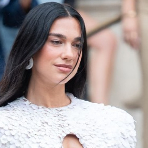 Cântăreața Dua Lipa a obținut cetățenia kosovară: „Iubesc această țară”