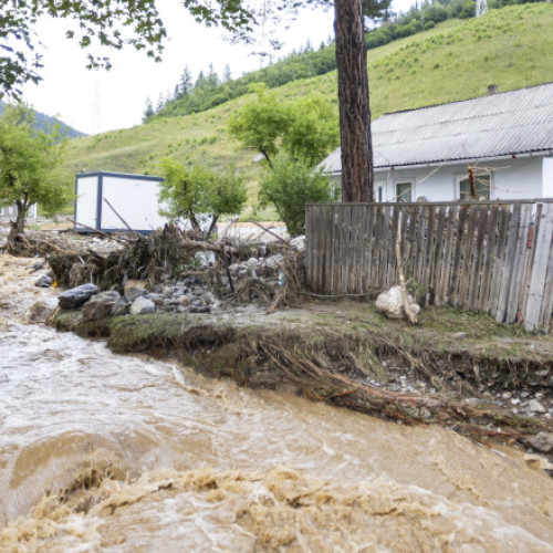 Diana Buzoianu: „Apele Române au stat pe un munte bani. Au avut 350 de milioane de euro pentru diguri, baraje și s-au pierdut banii”