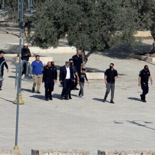 Video Ministrul israelian de extremă dreaptă Itamar Ben-Gvir s-a rugat în complexul moscheei Al-Aqsa, încălcând o regulă veche de decenii