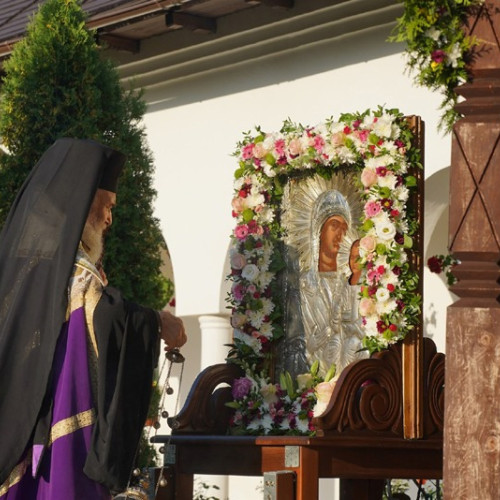 Icoana făcătoare de minuni de la Mănăstirea Adam va fi adusă la Brăila