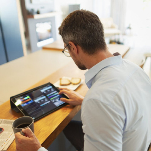 Locuitorii statului australian Victoria ar putea avea în curând dreptul de a lucra de acasă două zile pe săptămână