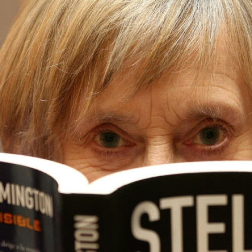 A murit Stella Rimington, prima femeie şefă a contraspionajului britanic MI5