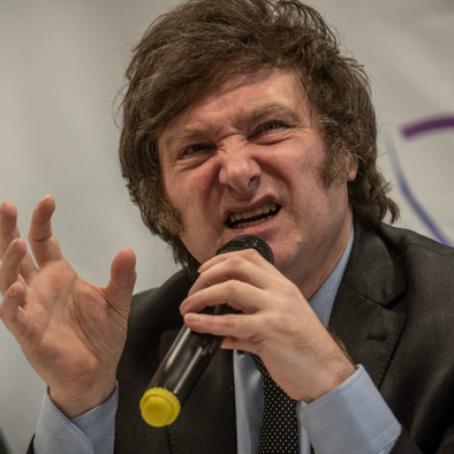 Președintele Argentinei a blocat prin veto creşterea pensiilor. Ce l-a determinat pe Javier Milei să ia decizia