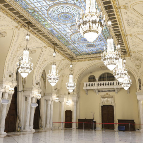 Reguli de acces pentru românii care doresc să-i aducă un ultim omagiu lui Ion Iliescu, în Sala Unirii de la Palatul Cotroceni