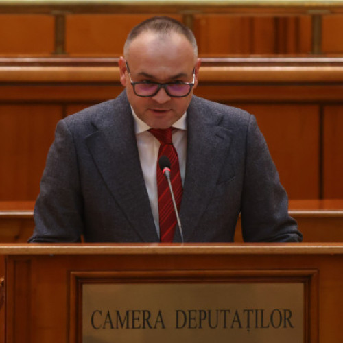 Video Moartea lui Iliescu, pretext pentru o moțiune de cenzură. Deputat PSD: „A arătat ce oameni de nimic sunt neterminaţii de la USR”