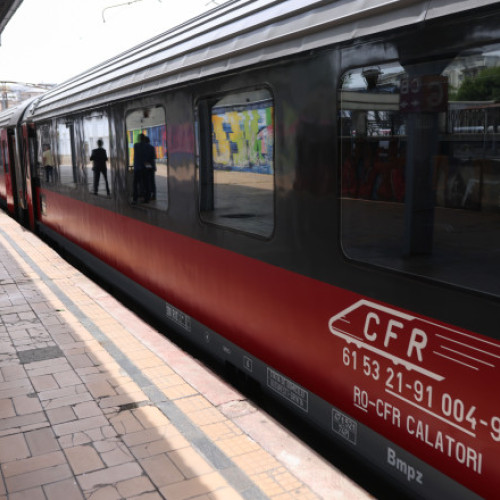 Mai puțin zgomot de tren, în două zone din București. CFR montează panouri antifonice, într-un proiect de aproape 11 milioane de lei