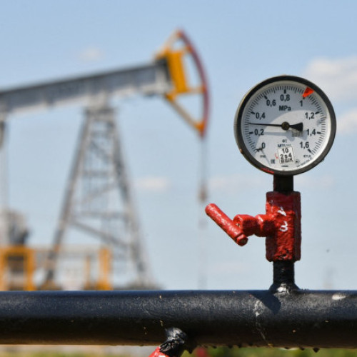 Rusia redirecționează petrolul destinat Indiei către China, după tarifele impuse de Trump