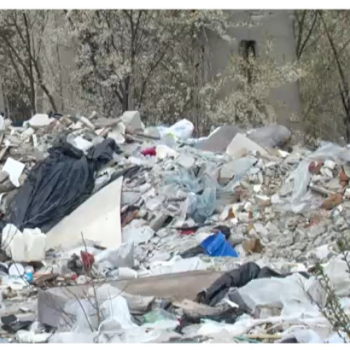 Un tânăr din Giurgiu a rămas fără mașina cu care a mers să arunce deșeuri pe un câmp. A primit și o amendă uriașă