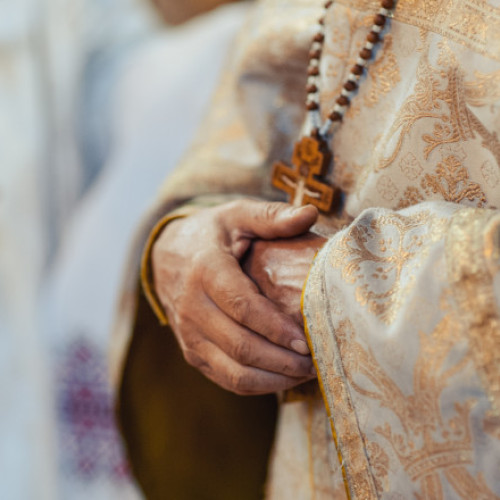 Adormirea Maicii Domnului 2025: Cele mai importante tradiții pentru ziua de 15 august. Preotul explică: „Este una dintre marile minuni”