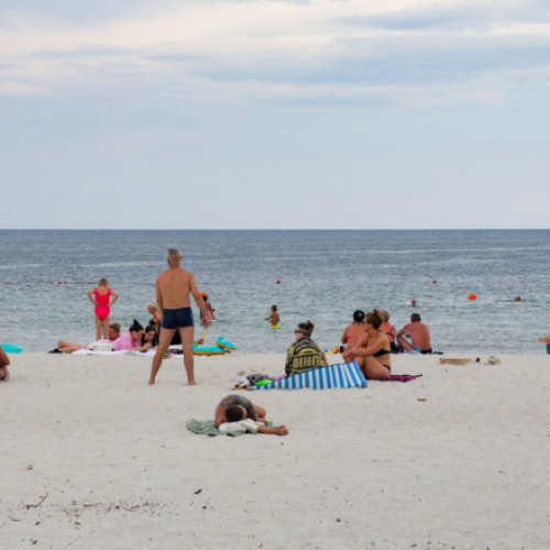 Un băiat de şase ani este căutat după ce a dispărut de pe o plajă din Mamaia Nord